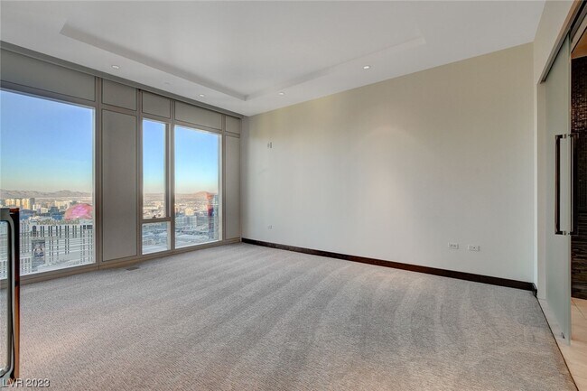 Building Photo - 3750 Las Vegas Blvd S