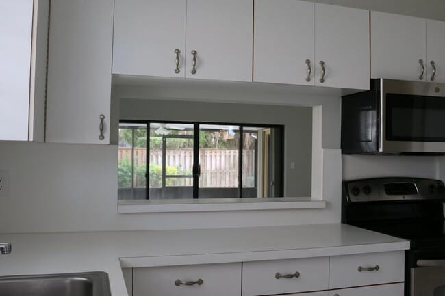 Building Photo - 2668 La Lique Cir