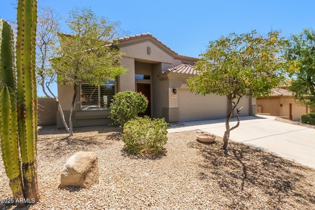 Building Photo - 10913 E Butherus Dr