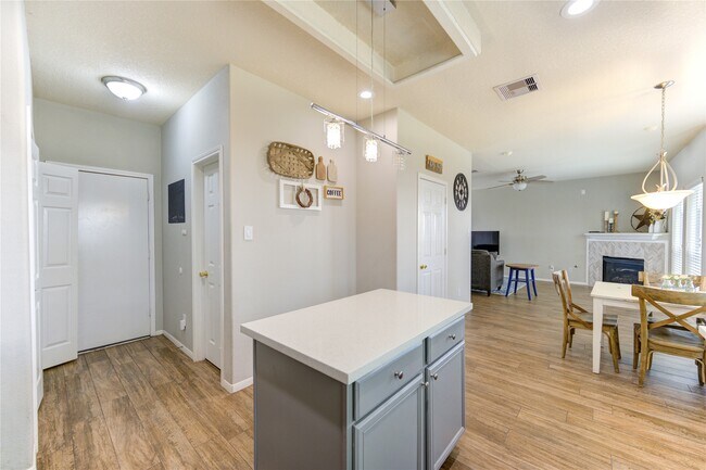 Building Photo - 2351 Urban Forest Ct