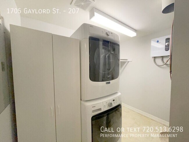 Building Photo - 1705 N Gaylord St