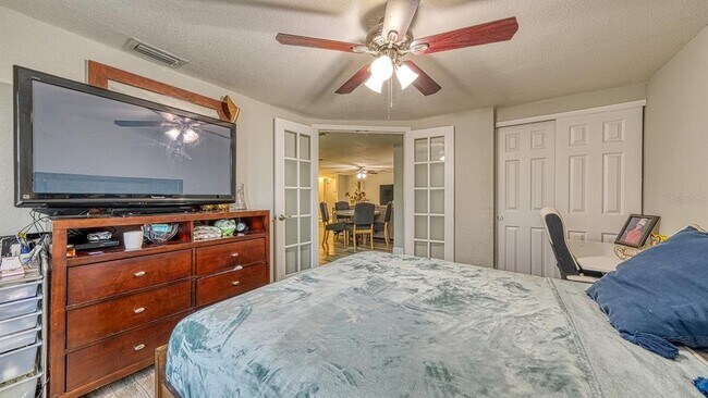 Building Photo - 9206 Gray Fox Ln