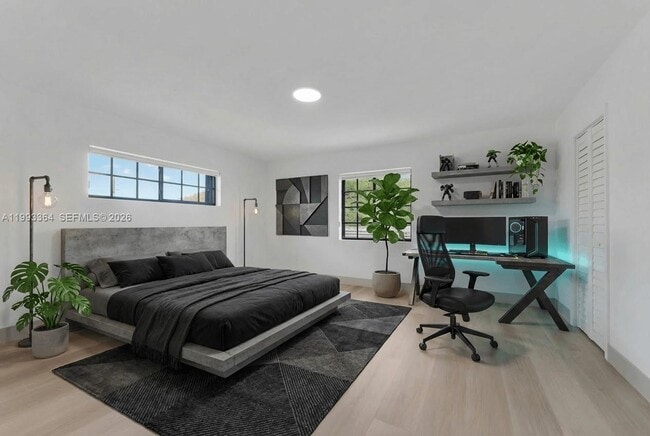 Building Photo - 456 SW 20th Rd