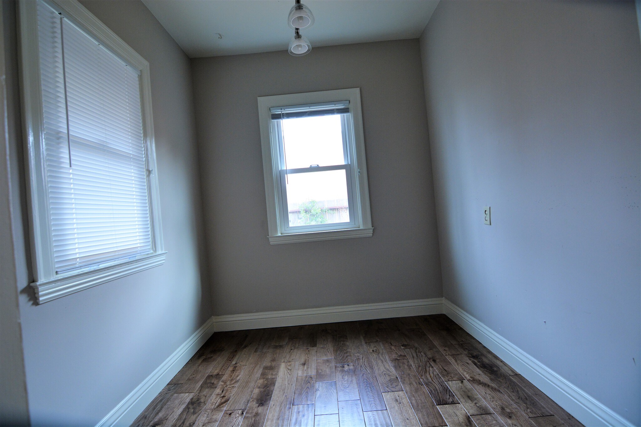 Building Photo - 2306 Pacheco St