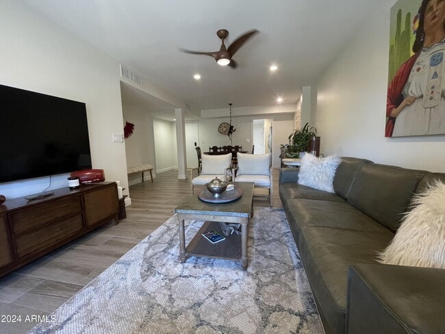 Primary Photo - 12421 N 41st Pl