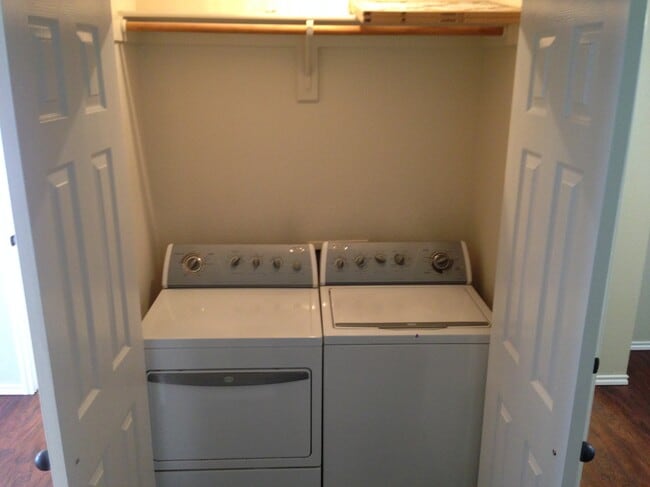 Building Photo - 2821 Frazier Ave