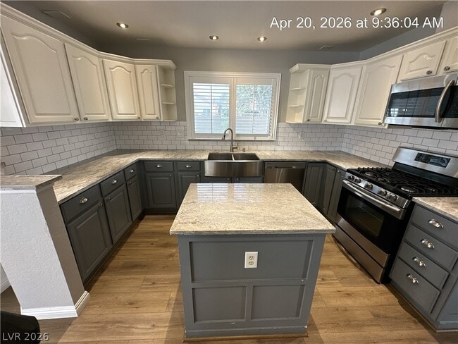 Building Photo - 293 Cameron Hill Ct