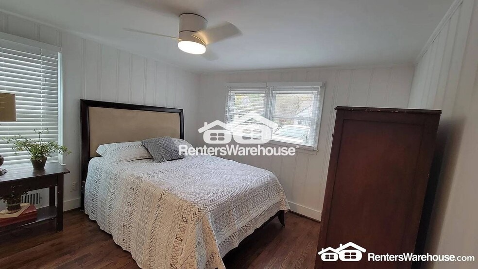 Building Photo - 1930 Normal St