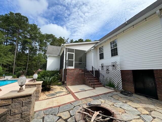 Building Photo - 263 Pine Hollow Dr