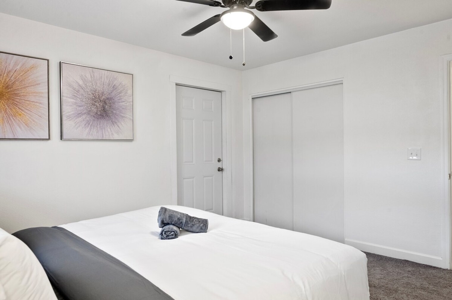 Building Photo - 3023 N 40th Ln