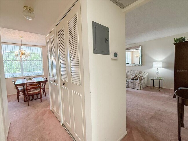 Building Photo - 4880 Locust St NE