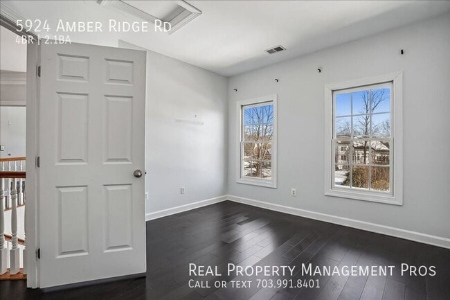 Building Photo - 5924 Amber Ridge Rd