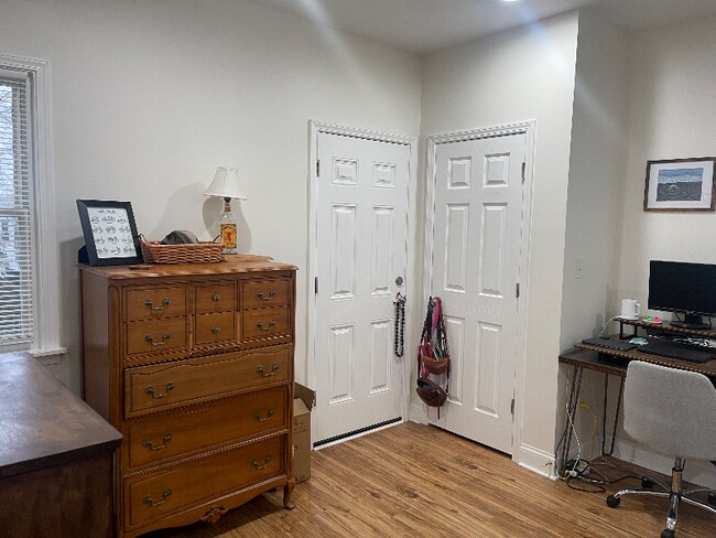 Building Photo - 4813 Whetsel Ave