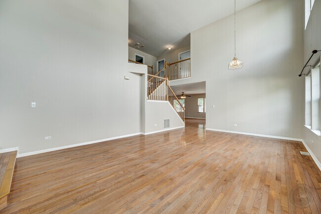 Building Photo - 2631 Flagstone Cir
