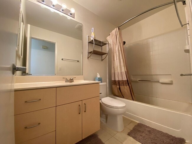 Building Photo - For Rent -  94-210 Pouhana Lp. #30