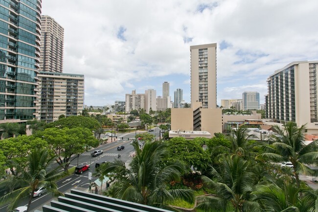 Building Photo - Luxury Living on Kalakaua Avenue - Allure ...