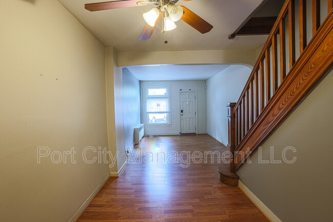 Building Photo - 328 S Collington Ave