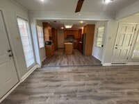 Building Photo - 9834 Cal Rd