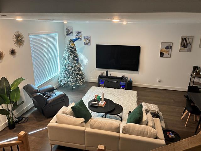 Building Photo - 8911 Cave Spgs Mews