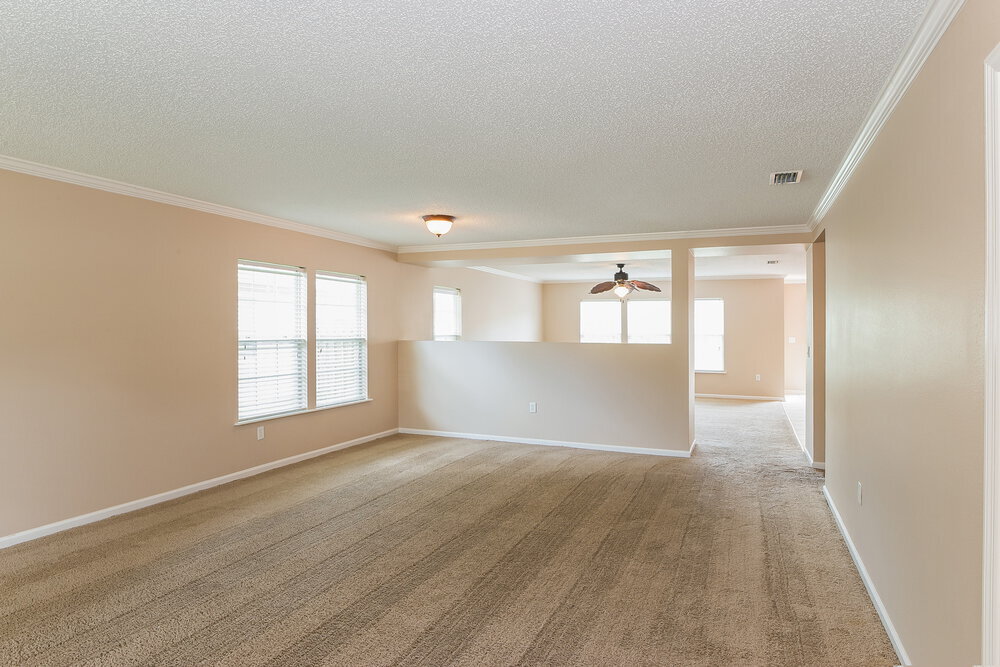 Building Photo - 1417 Heather Ct