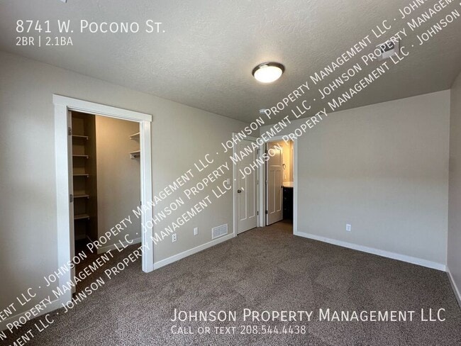 Building Photo - 8741 W Pocono St