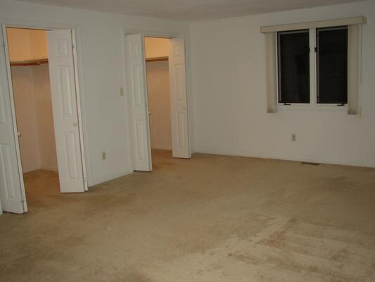 Building Photo - 118 Broadmeadow St