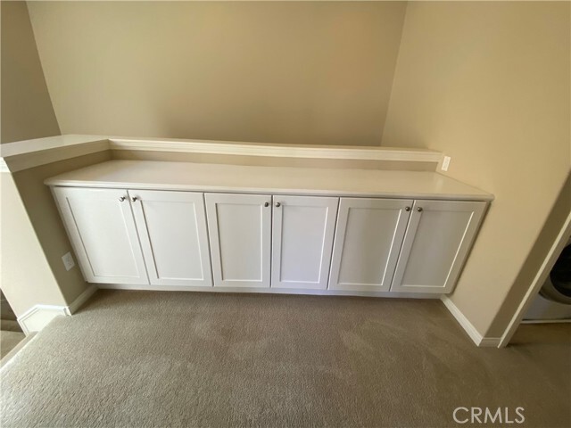 Building Photo - 219 Overbrook