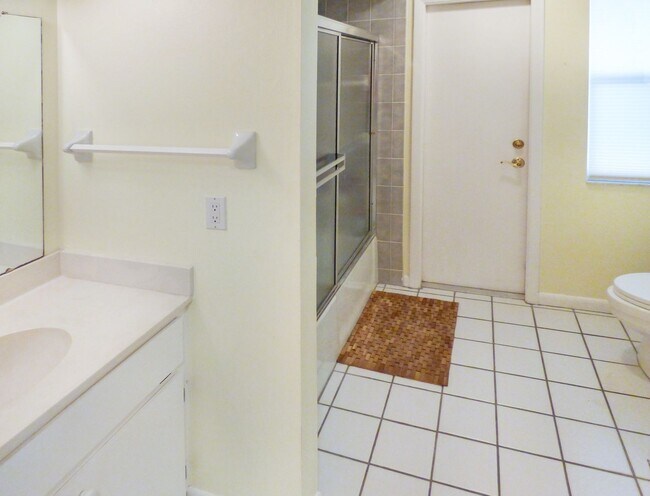 Building Photo - 1438 Sea Fan Dr