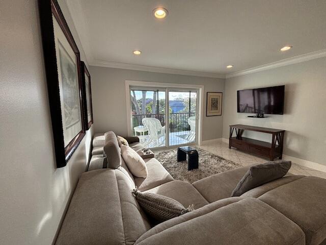 Building Photo - 14823 Cumberland Dr