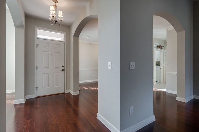 Building Photo - 218 Stoners Glen Ct