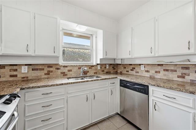 Building Photo - 1661 Juniper Ln