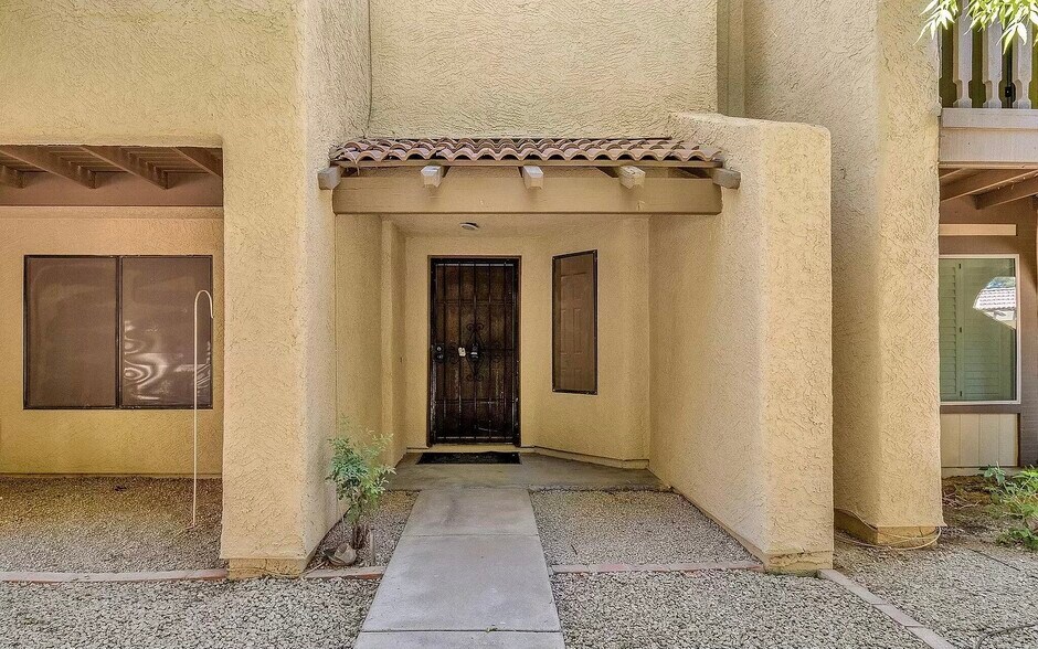 Building Photo - 14460 N 57th Dr
