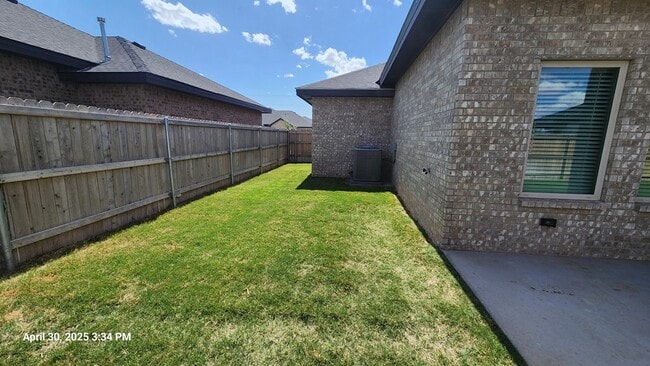Building Photo - 1104 Osprey Dr