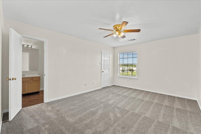 Building Photo - 5063 Akumal Calle