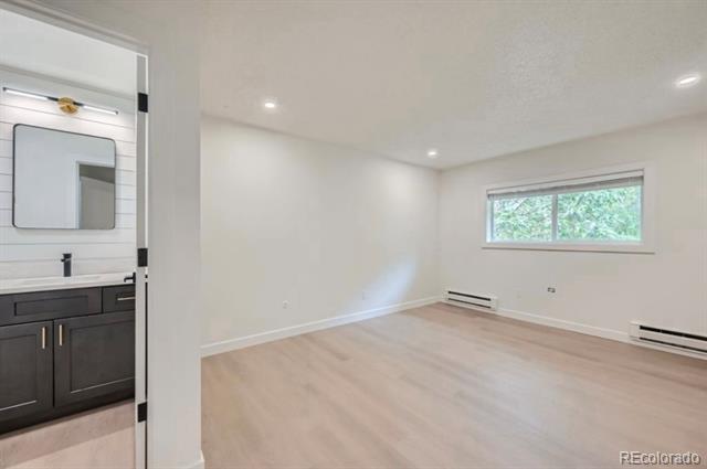 Building Photo - 14590 E 2nd Ave