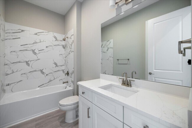 Building Photo - Marvelous BRAND NEW 3bd/3bth With Lake Views in Esplanade At Artisan Lakes In Palmetto!!!