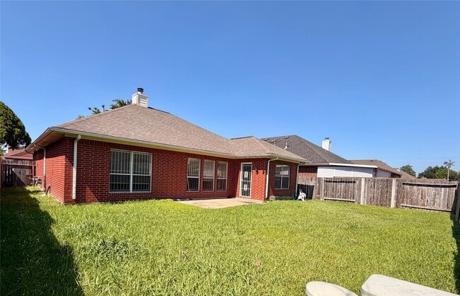 Building Photo - 13423 Agarita Ln