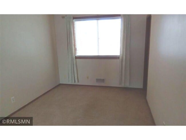 Building Photo - 2323 W Territorial Rd