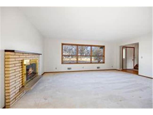 Building Photo - 15605 Boulder Creek Dr