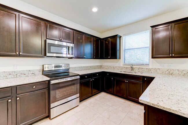 Building Photo - 4022 Devenshire Ct