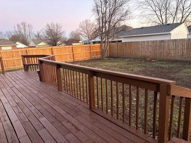 Building Photo - 3402 W Center St