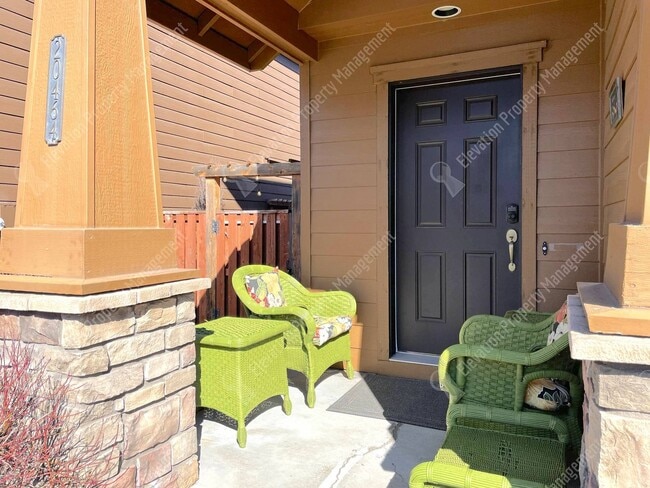 Building Photo - 3-BR Craftsman Home in SE Bend