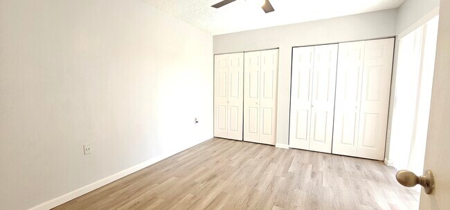 Building Photo - 539 Green Springs Pl