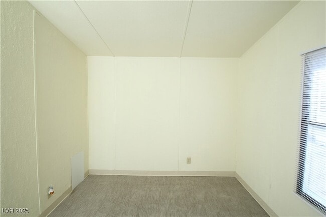 Building Photo - 5964 Shenandoah Ave