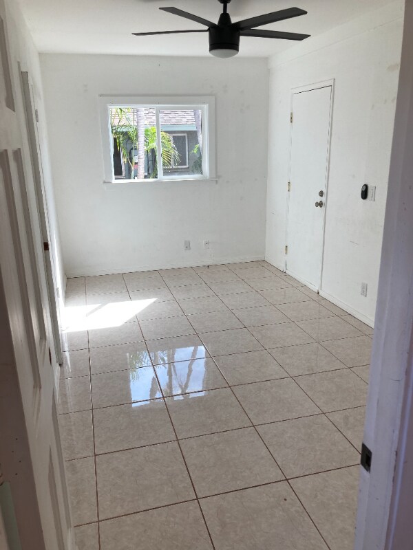 Building Photo - 112 Pauloa Pl