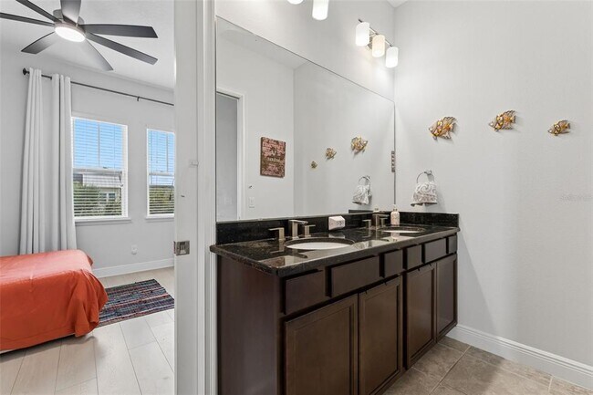Building Photo - 8033 Nemours Pkwy