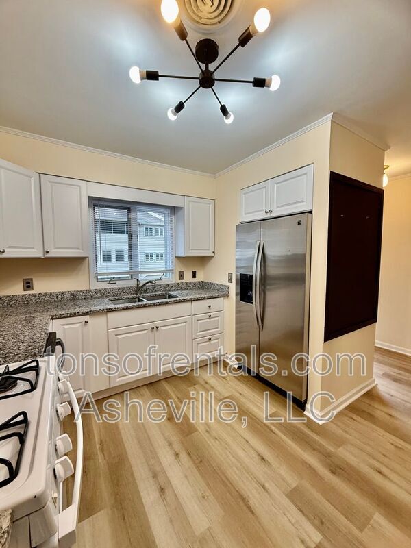 Building Photo - 181 N Britton Creek Ct