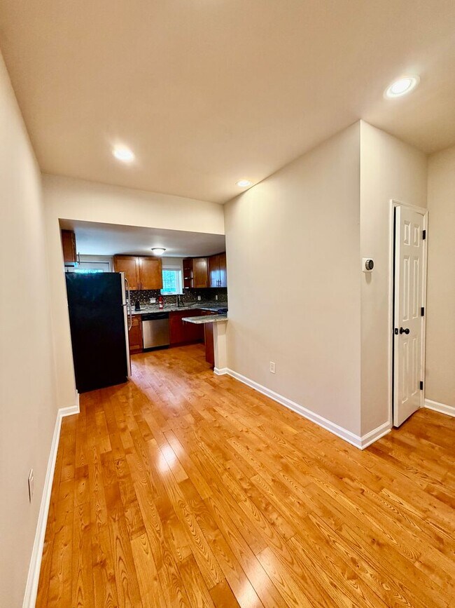 Building Photo - 4119 Brandywine St