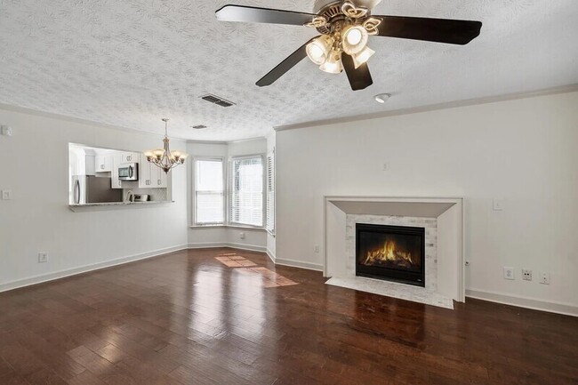 Building Photo - 401 Defoors Landing NW