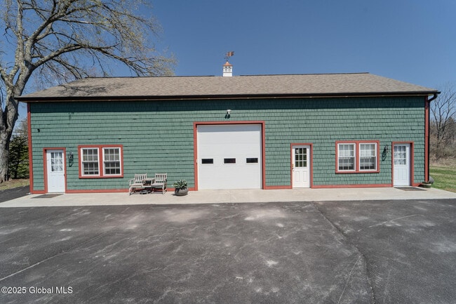 Building Photo - 52 Rte 65A